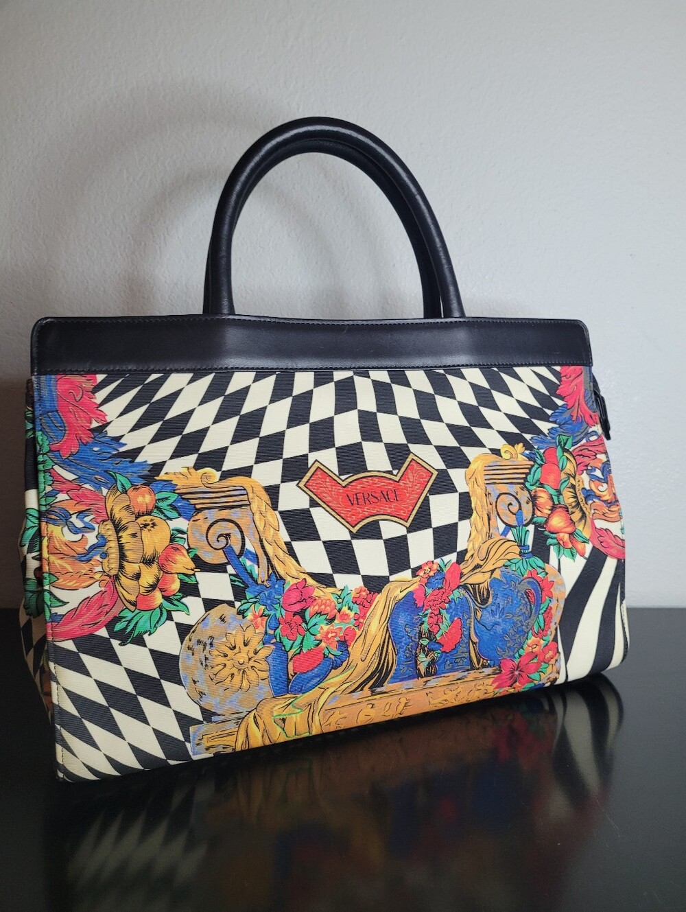 Gianni Versace Rare Psychedelic Illusion Satchel - Picture 2 of 15